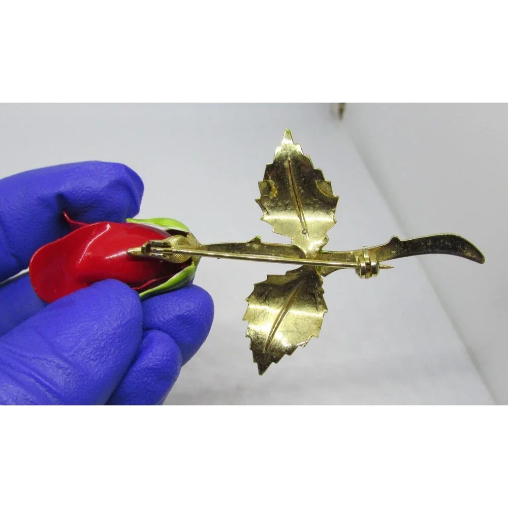Vintage Red Rose Enameled Brooch With Green Leaves On Gold Tone Stem 3 in